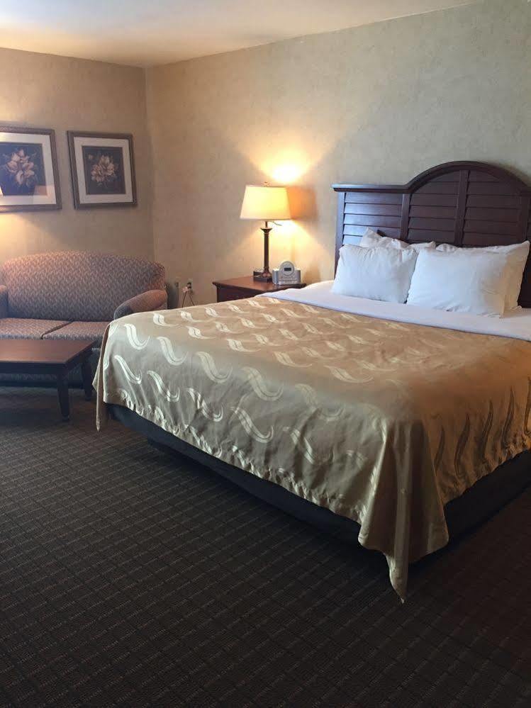 Inn Quality Pittsburgh Airport Oakdale